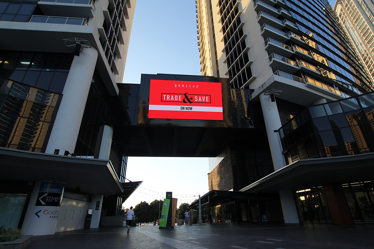 Circle on Cavil Outdoor Digital Billboard Advertising LED Sign