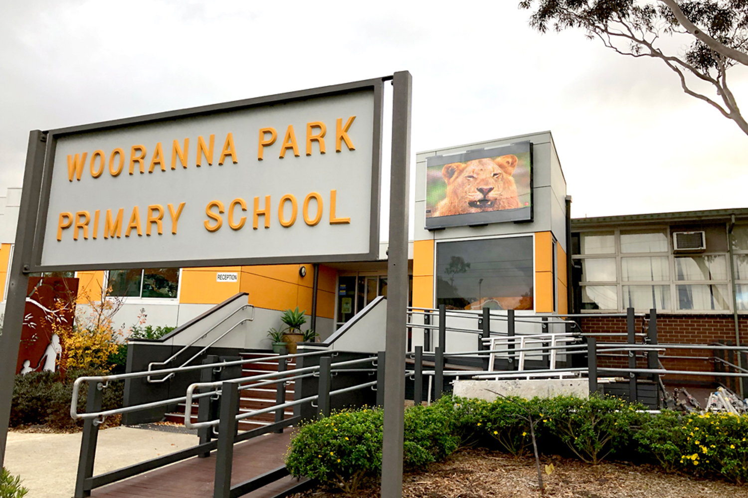 Woorana Park Primary School Outdoor LED Sign Digital Billboard Advertising
