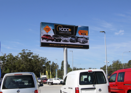 Frizelle's Automotive digital billboard